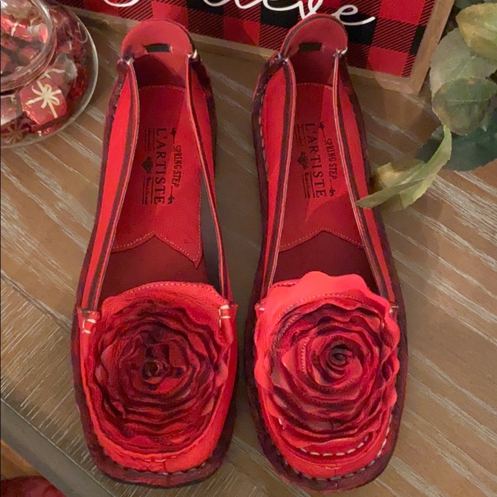 Genuine Leather L’ARTISTE Shoes